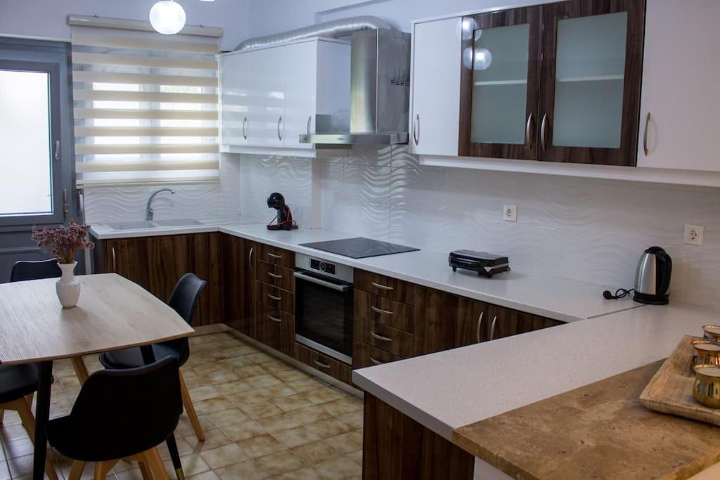 Spacious Apartment In The Heart Of Pythagorion Dış mekan fotoğraf